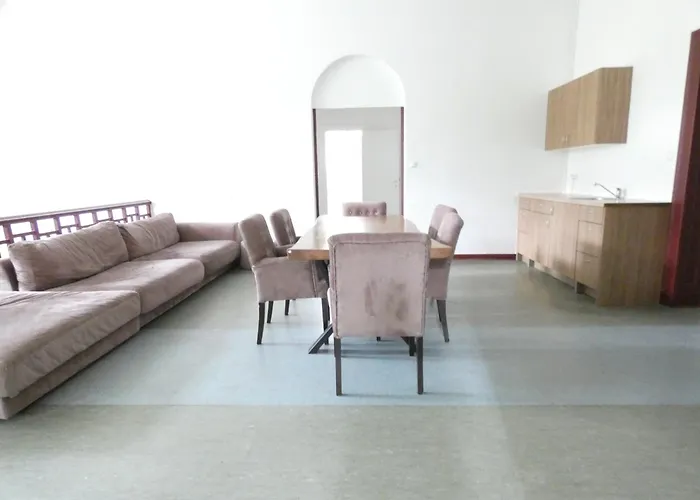 3 Bett In Mit Gemeinschaftsbad Homestay *