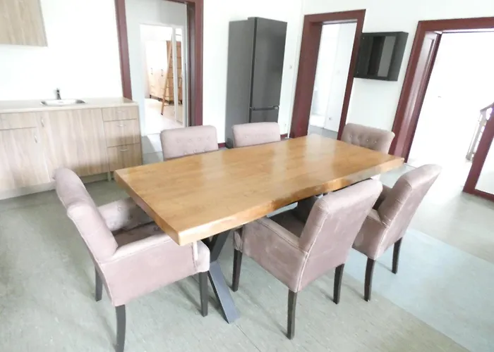 3 Bett In Mit Gemeinschaftsbad Pansiyon *