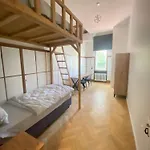 Homestay 3 Bett In Mit Gemeinschaftsbad Berlin