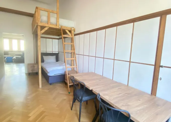 3 Bett In Mit Gemeinschaftsbad בית אירוח *